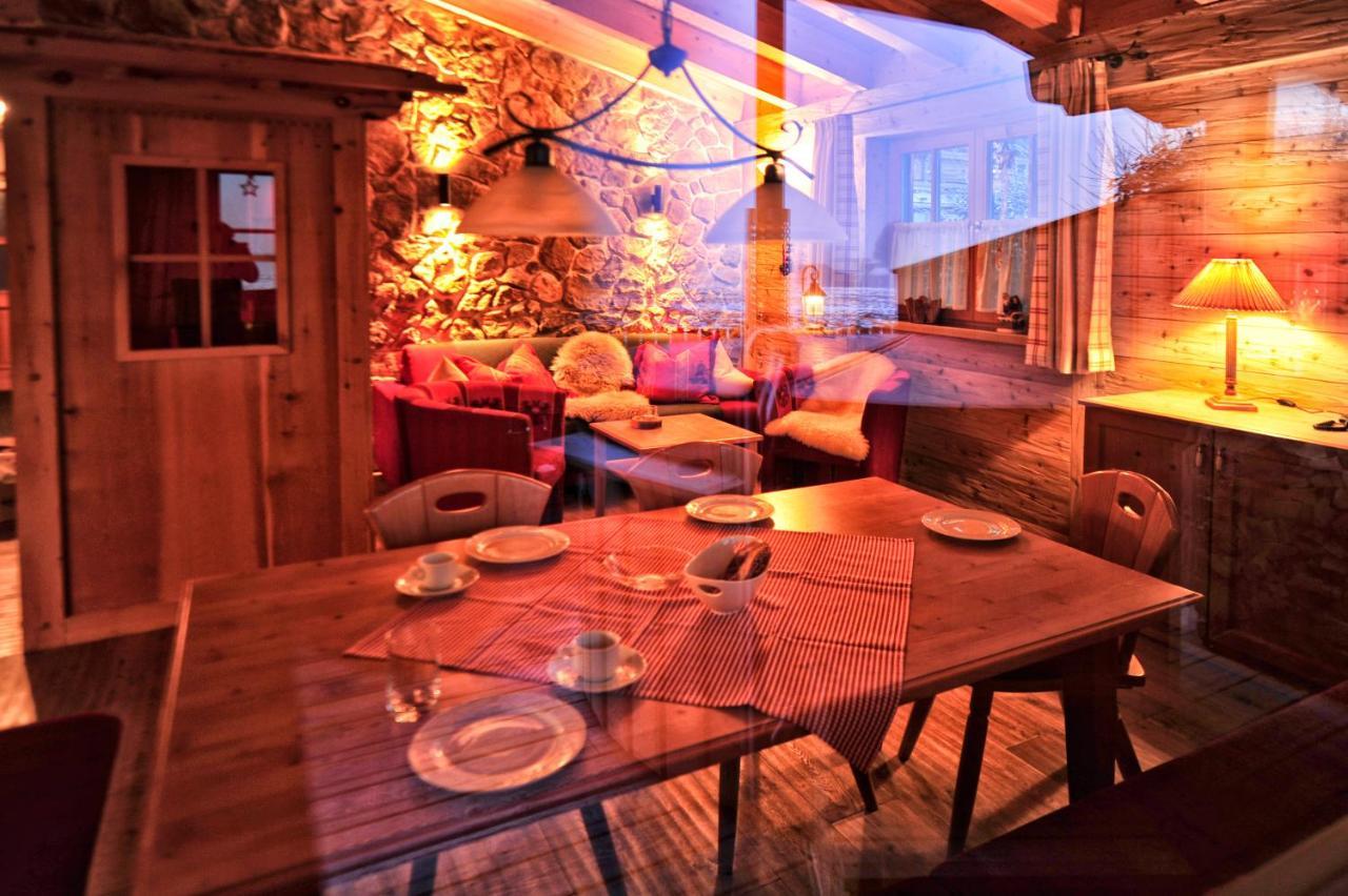 Luxury Chalets Wiesenruh Bichlbach Luaran gambar