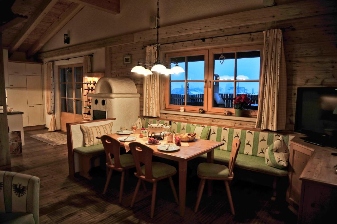 Luxury Chalets Wiesenruh Bichlbach Luaran gambar