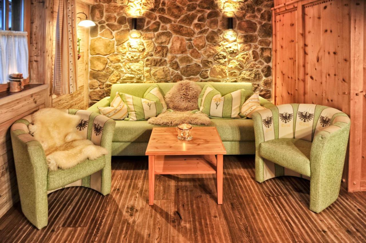 Luxury Chalets Wiesenruh Bichlbach Luaran gambar