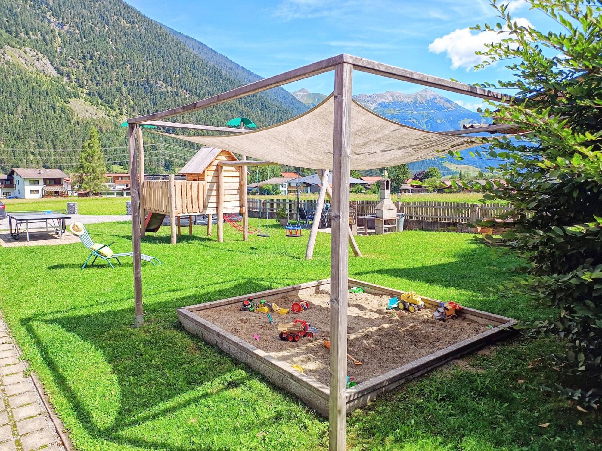 Luxury Chalets Wiesenruh Bichlbach Luaran gambar