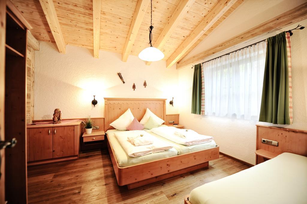 Luxury Chalets Wiesenruh Bichlbach Luaran gambar