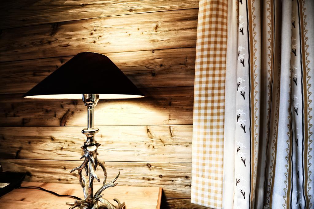 Luxury Chalets Wiesenruh Bichlbach Luaran gambar